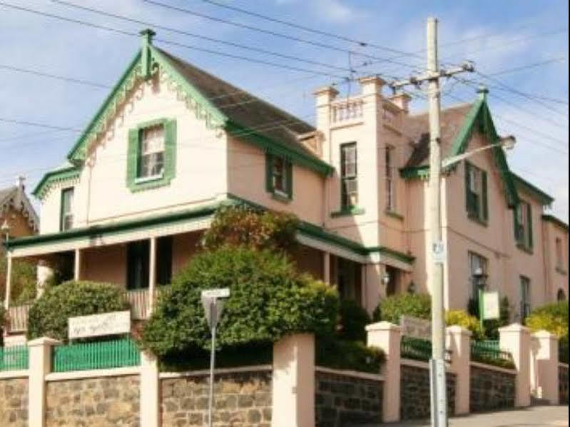 Hillview House Launceston Bed & Breakfast ภายนอก รูปภาพ